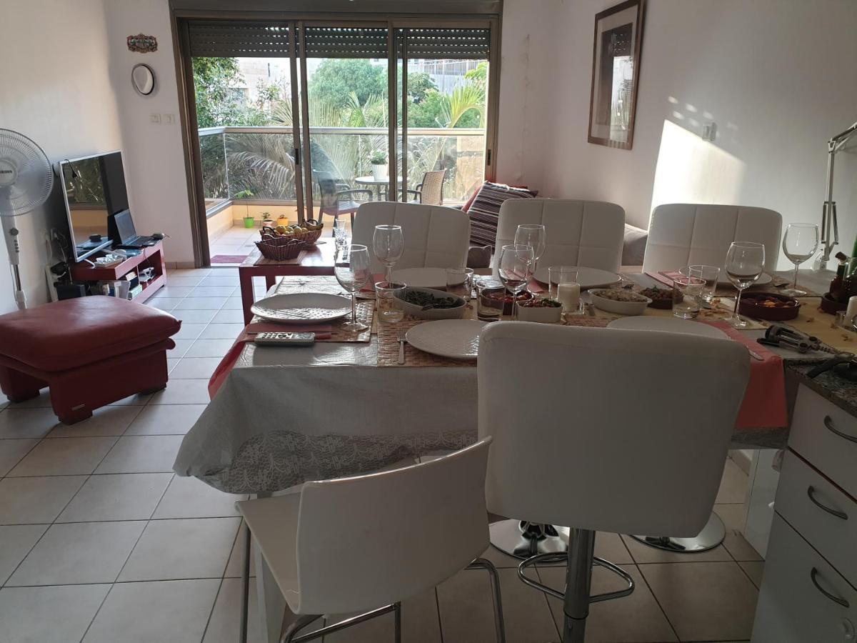 A Dream Place In Raanana, Up To 5 Guests - Swimming Pool - Jacuzzi & Gym 외부 사진